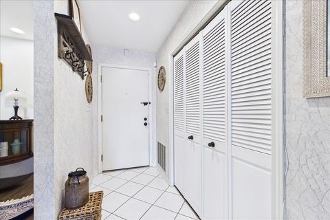 Tiny photo for 300 E Dundee Road #310, Buffalo Grove, IL 60089 (MLS # 12588848)