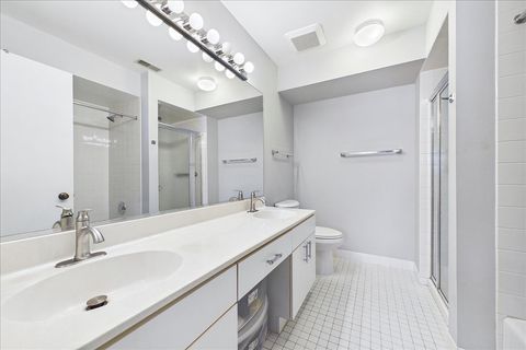 Tiny photo for 300 E Dundee Road #310, Buffalo Grove, IL 60089 (MLS # 12588848)