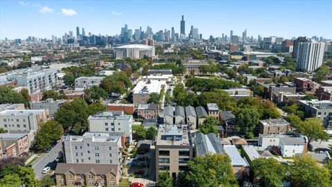 Tiny photo for 117 S Bell Avenue #4N, Chicago, IL 60612 (MLS # 12504792)