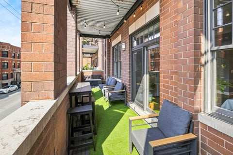 Tiny photo for 2901 N Halsted Street #203, Chicago, IL 60657 (MLS # 12755685)