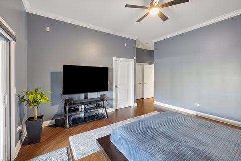 Tiny photo for 2901 N Halsted Street #203, Chicago, IL 60657 (MLS # 12755685)