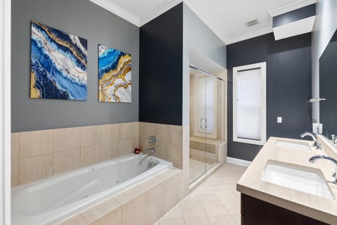 Tiny photo for 2901 N Halsted Street #203, Chicago, IL 60657 (MLS # 12755685)