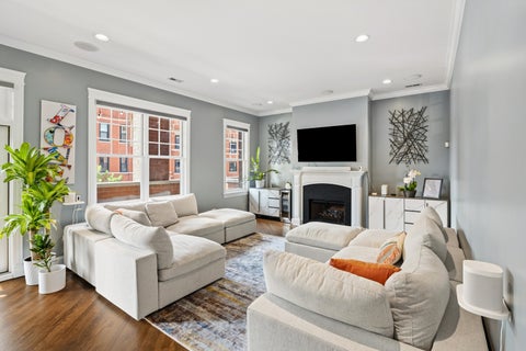 Tiny photo for 2901 N Halsted Street #203, Chicago, IL 60657 (MLS # 12755685)