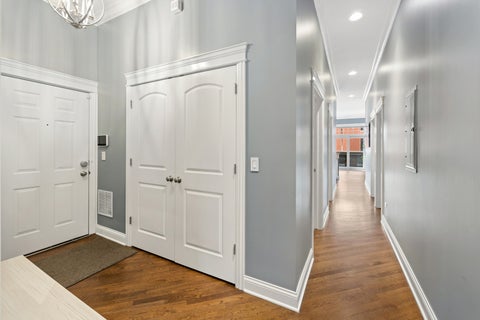 Tiny photo for 2901 N Halsted Street #203, Chicago, IL 60657 (MLS # 12755685)