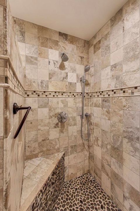 Tiny photo for 6420 N Navajo Avenue, Chicago, IL 60646 (MLS # 12468563)