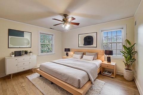 Tiny photo for 6420 N Navajo Avenue, Chicago, IL 60646 (MLS # 12468563)