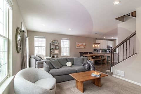 Tiny photo for 523 Town Center Boulevard, Gilberts, IL 60136 (MLS # 12594634)