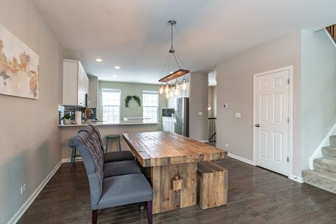 Tiny photo for 523 Town Center Boulevard, Gilberts, IL 60136 (MLS # 12594634)