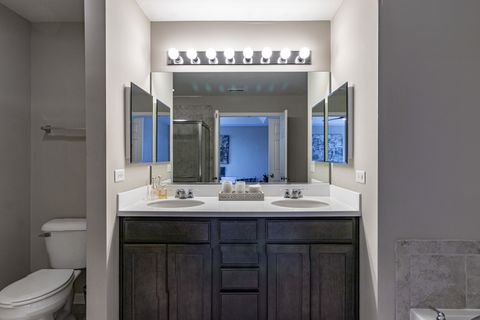 Tiny photo for 523 Town Center Boulevard, Gilberts, IL 60136 (MLS # 12594634)