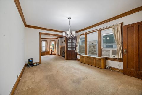 Tiny photo for 2735 N MANGO Avenue, Chicago, IL 60639 (MLS # 12496203)