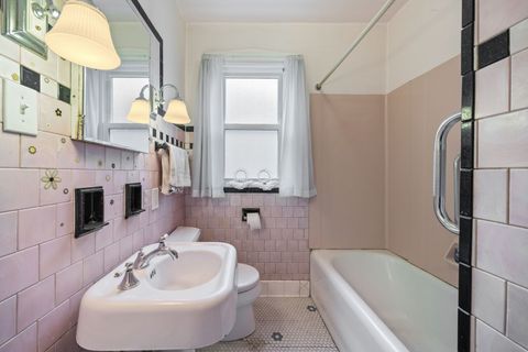 Tiny photo for 2735 N MANGO Avenue, Chicago, IL 60639 (MLS # 12496203)