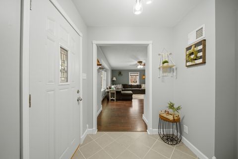 Tiny photo for 923 Institute Boulevard, Dixon, IL 61021 (MLS # 12570906)