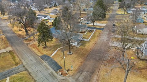 Tiny photo for 923 Institute Boulevard, Dixon, IL 61021 (MLS # 12570906)