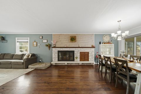 Tiny photo for 923 Institute Boulevard, Dixon, IL 61021 (MLS # 12570906)