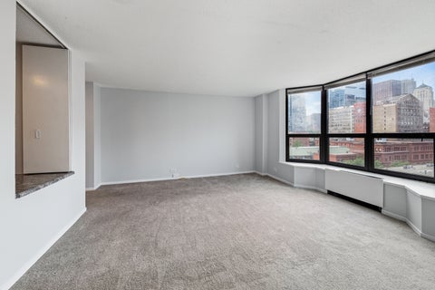 Tiny photo for 899 S Plymouth Court #502, Chicago, IL 60605 (MLS # 12623477)