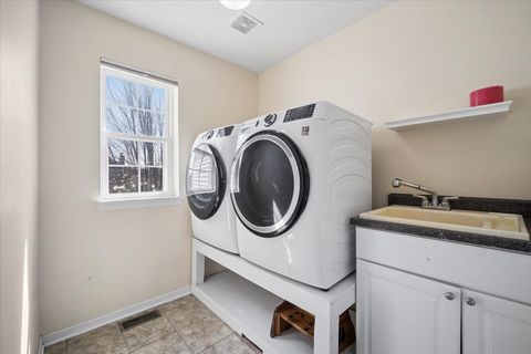 Tiny photo for 39W126 Revere House Lane, Geneva, IL 60134 (MLS # 12584248)