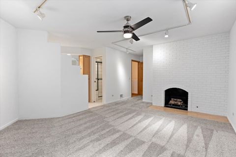 Tiny photo for 414 S Dee Road, Park Ridge, IL 60068 (MLS # 12490586)