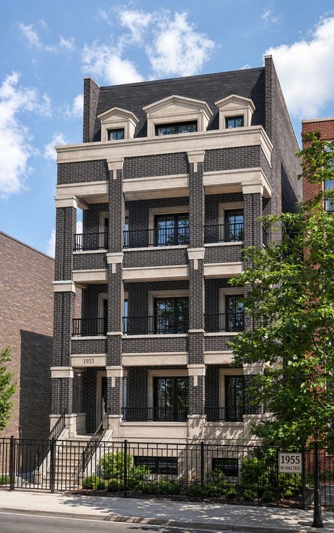 Photo of 1955 N Halsted Street #PH, Chicago, IL 60614 (MLS # 12527836)