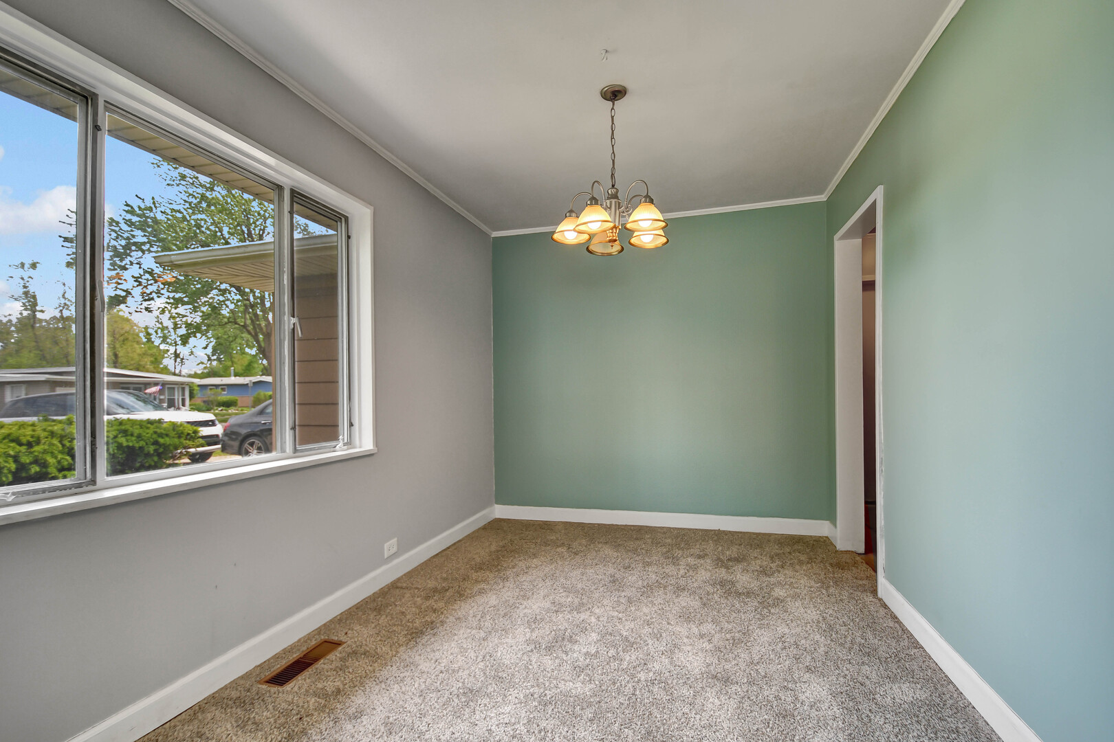 506 WILDWOOD Drive