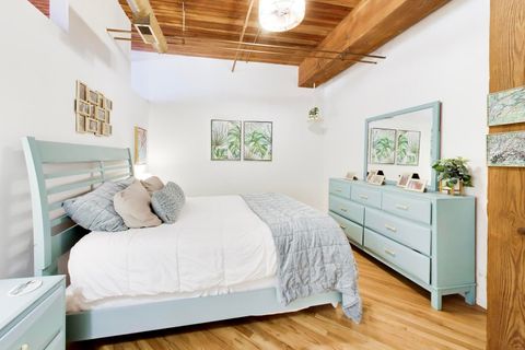 Tiny photo for 550 N Kingsbury Street #422, Chicago, IL 60654 (MLS # 12630487)