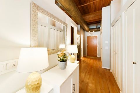 Tiny photo for 550 N Kingsbury Street #422, Chicago, IL 60654 (MLS # 12630487)