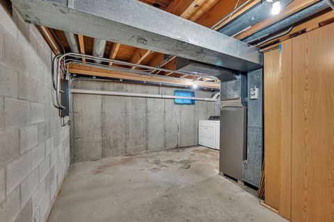 Tiny photo for 613 E 3rd Street #4, Lockport, IL 60441 (MLS # 12497187)