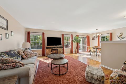 Tiny photo for 5438 Danbury Circle, Lake In The Hills, IL 60156 (MLS # 12496604)