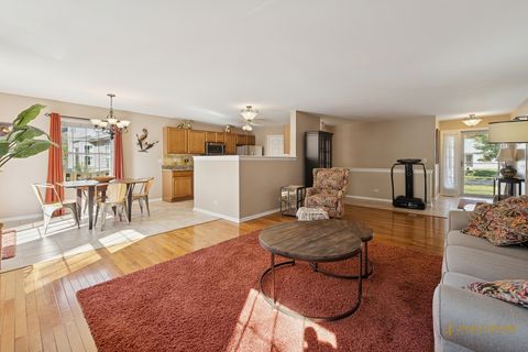 Tiny photo for 5438 Danbury Circle, Lake In The Hills, IL 60156 (MLS # 12496604)