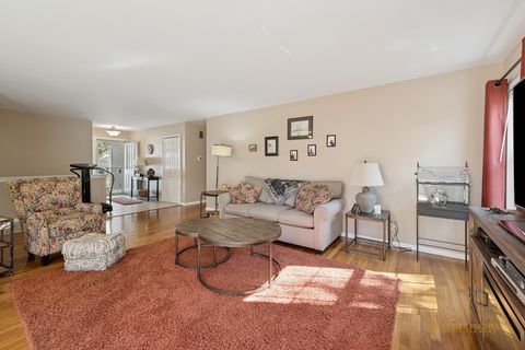 Tiny photo for 5438 Danbury Circle, Lake In The Hills, IL 60156 (MLS # 12496604)