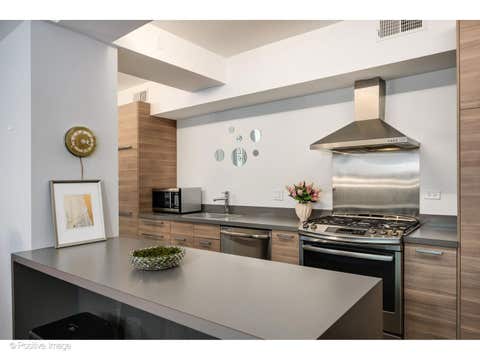 Tiny photo for 1019 N WOLCOTT Avenue, Chicago, IL 60622 (MLS # 12737324)