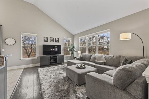 Tiny photo for 1100 Tuscany Drive, Streamwood, IL 60107 (MLS # 12572352)