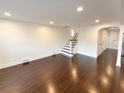 Tiny photo for 8332 S Oglesby Avenue, Chicago, IL 60617 (MLS # 12775923)