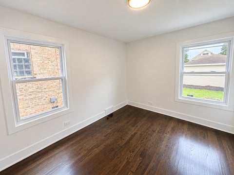 Tiny photo for 8332 S Oglesby Avenue, Chicago, IL 60617 (MLS # 12775923)