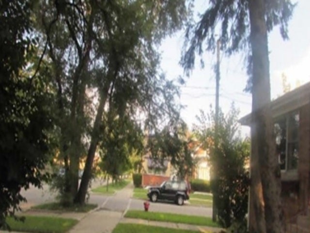 1833 W 88th Street