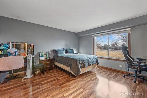 Tiny photo for 1354 N Sterling Avenue #103, Palatine, IL 60067 (MLS # 12636081)