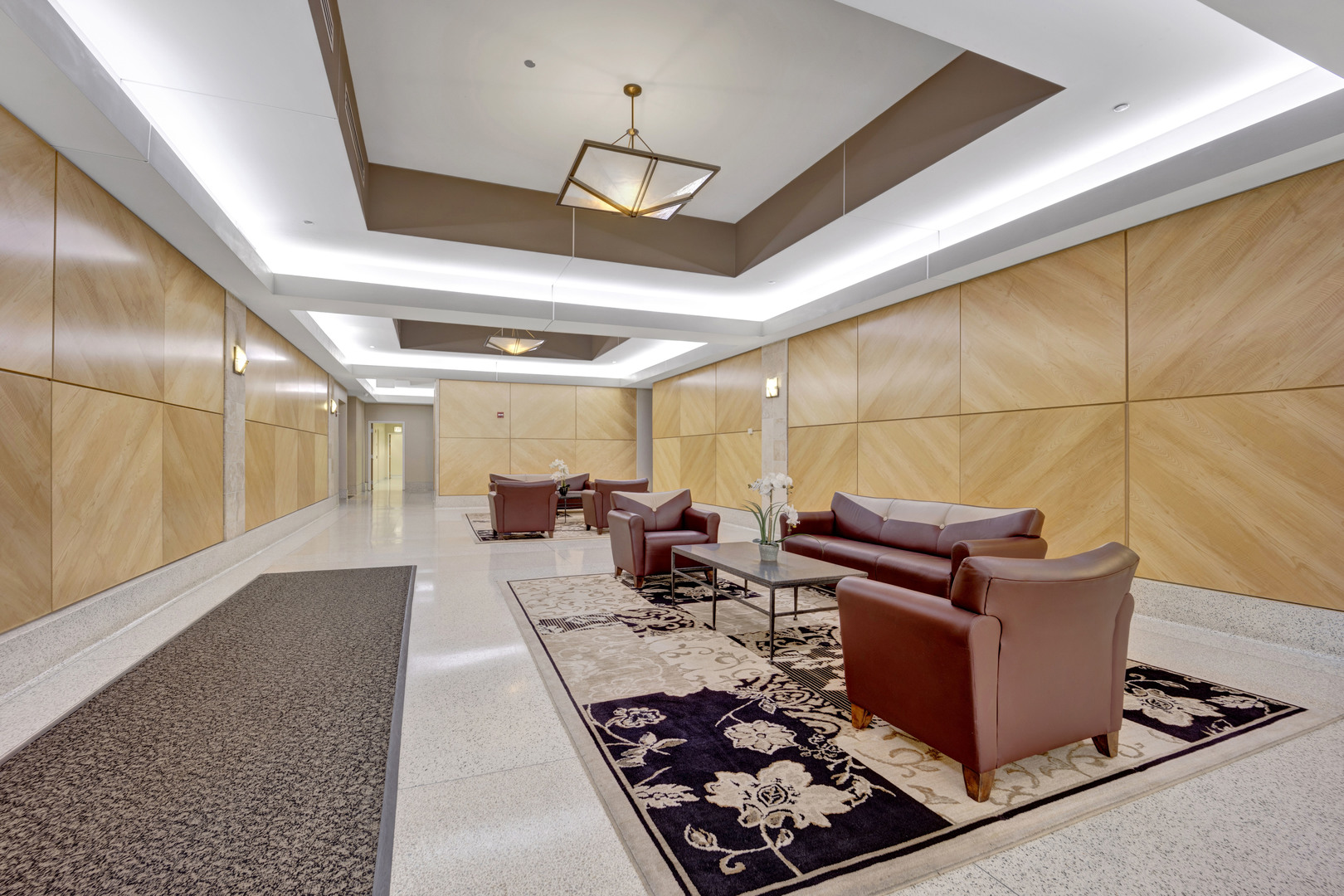 1717 S Prairie Avenue 608