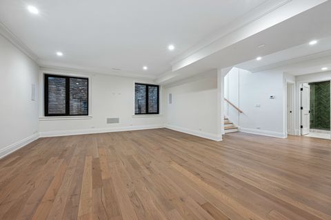 Tiny photo for 1427 Kenilworth Lane, Glenview, IL 60025 (MLS # 12559800)