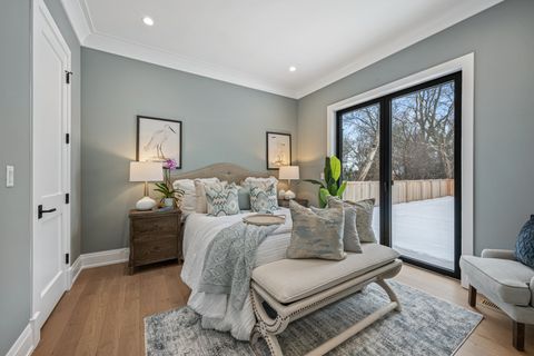 Tiny photo for 1427 Kenilworth Lane, Glenview, IL 60025 (MLS # 12559800)