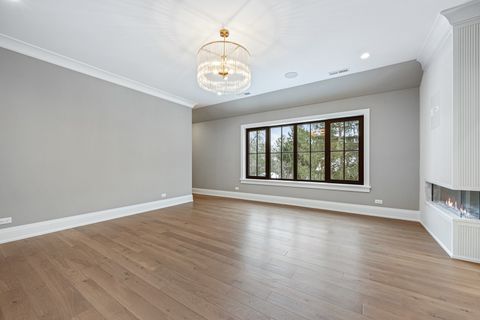 Tiny photo for 1427 Kenilworth Lane, Glenview, IL 60025 (MLS # 12559800)