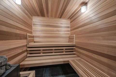 Tiny photo for 1427 Kenilworth Lane, Glenview, IL 60025 (MLS # 12559800)