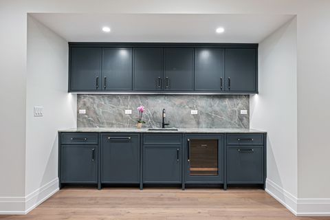 Tiny photo for 1427 Kenilworth Lane, Glenview, IL 60025 (MLS # 12559800)