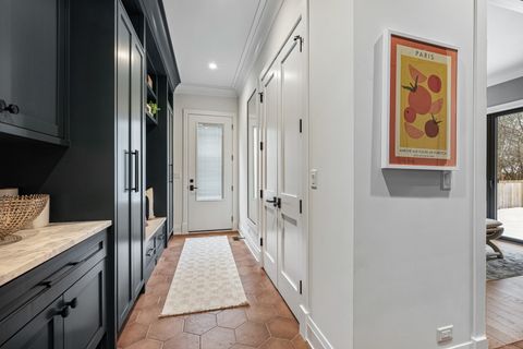 Tiny photo for 1427 Kenilworth Lane, Glenview, IL 60025 (MLS # 12559800)