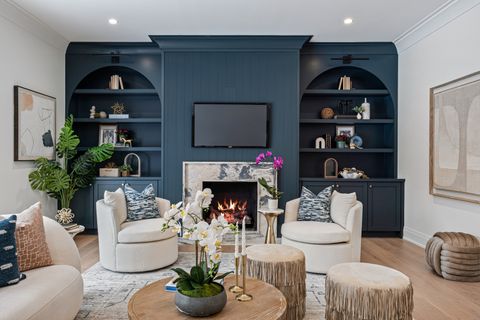 Tiny photo for 1427 Kenilworth Lane, Glenview, IL 60025 (MLS # 12559800)