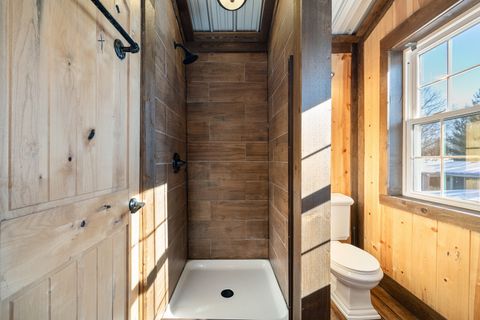 Tiny photo for 711 S 4th Avenue, Libertyville, IL 60048 (MLS # 12558681)