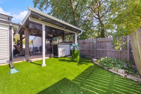 Tiny photo for 2390 Buttercup Court, Aurora, IL 60506 (MLS # 12502771)