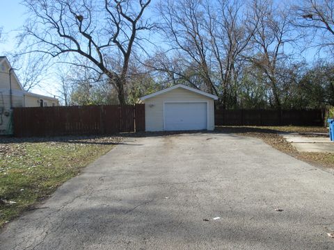Tiny photo for 3902 W Claire Boulevard, Midlothian, IL 60445 (MLS # 12523160)
