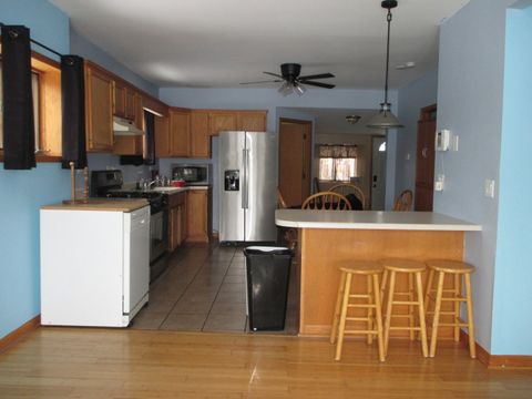 Tiny photo for 3902 W Claire Boulevard, Midlothian, IL 60445 (MLS # 12523160)