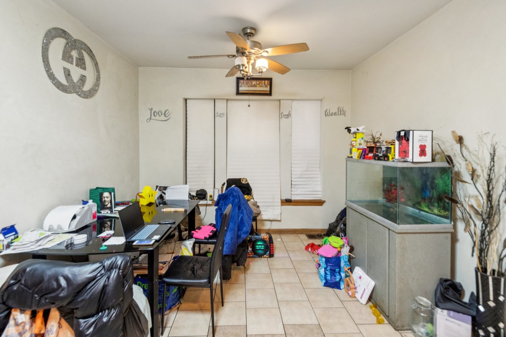 5016 S Prairie Avenue 1