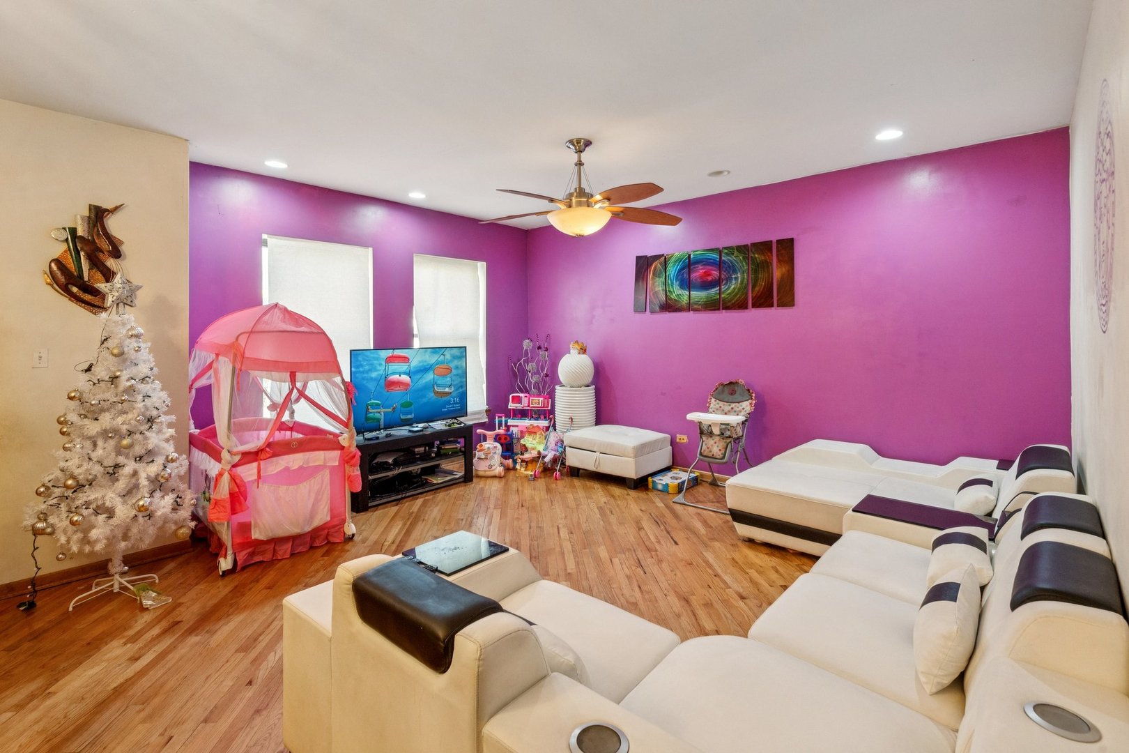 5016 S Prairie Avenue 1