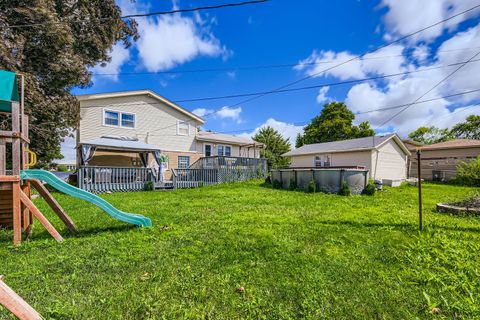 Tiny photo for 4509 W 105th Street, Oak Lawn, IL 60453 (MLS # 12488172)